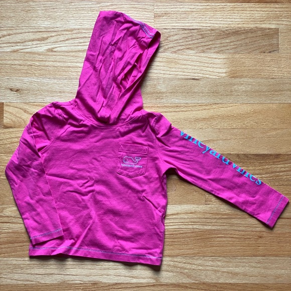 Vineyard Vines Other - NWT Vineyard Vines toddler long sleeve hooded T-shirt